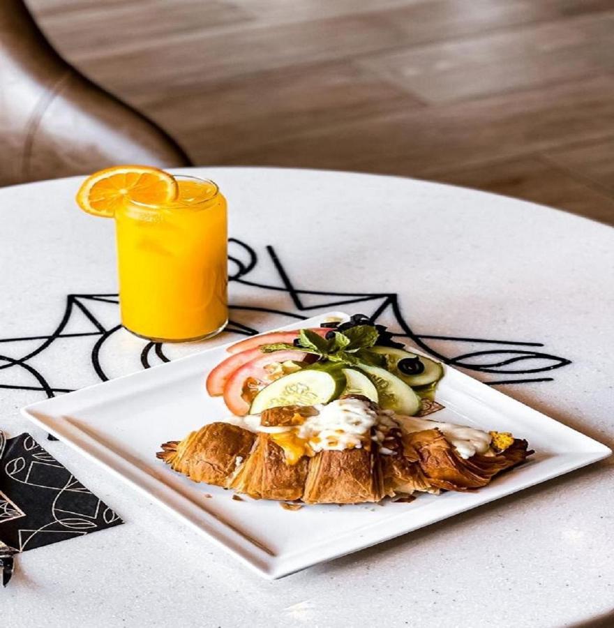 Sama Sohar Hotel Apartments - سما صحار للشقق الفندقية Exteriör bild