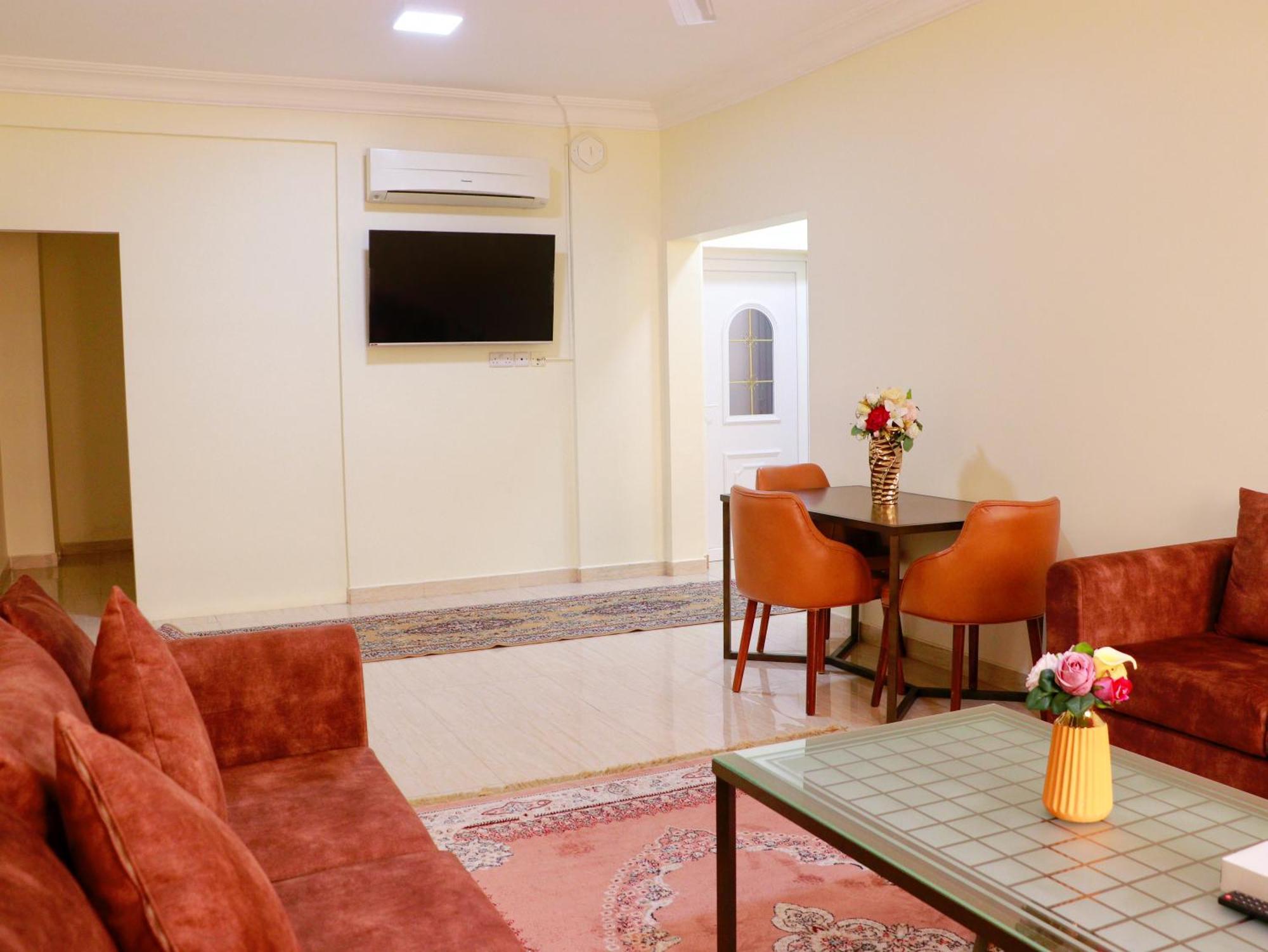 Sama Sohar Hotel Apartments - سما صحار للشقق الفندقية Exteriör bild