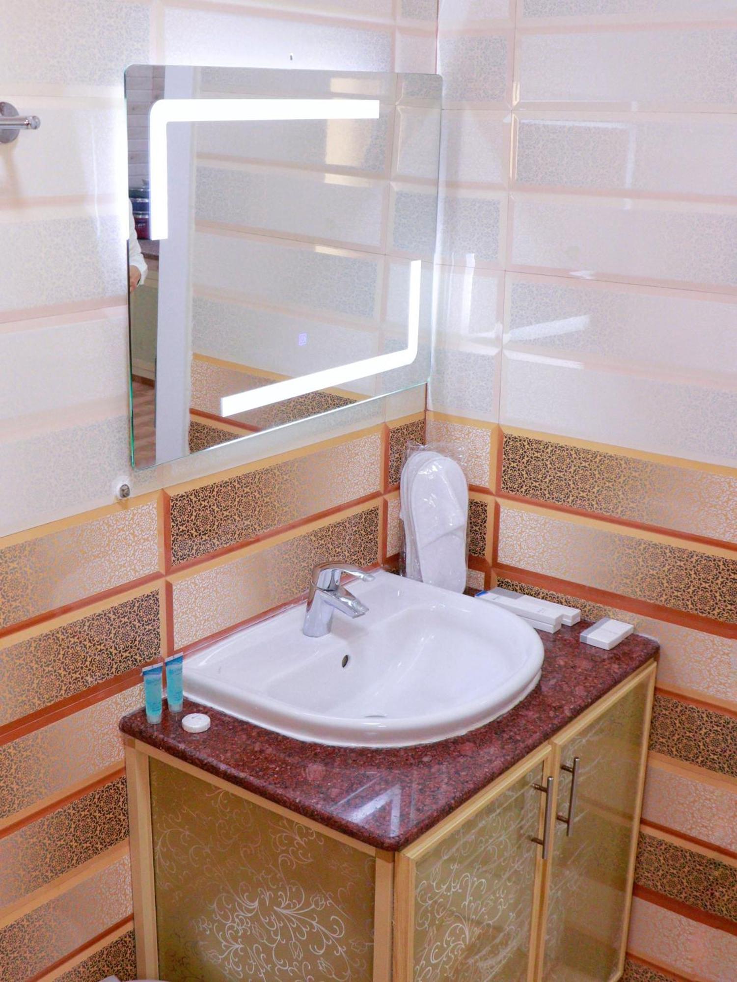 Sama Sohar Hotel Apartments - سما صحار للشقق الفندقية Exteriör bild